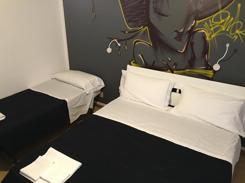 X Hotel Punta Marina Luaran gambar